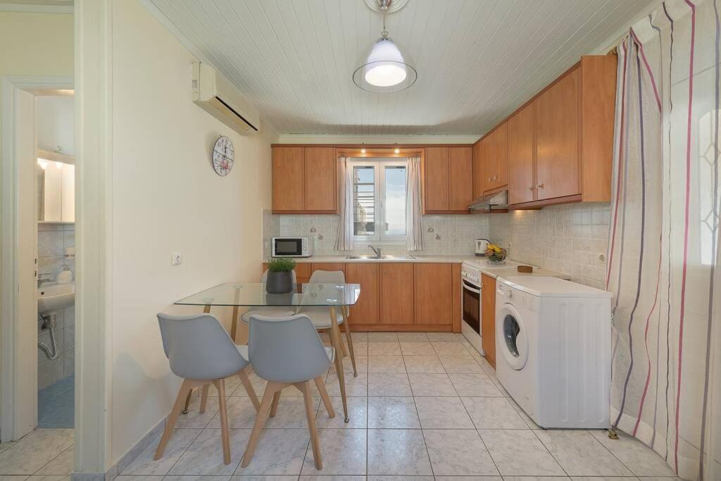 Thea Apartment Vlachata Bagian luar foto