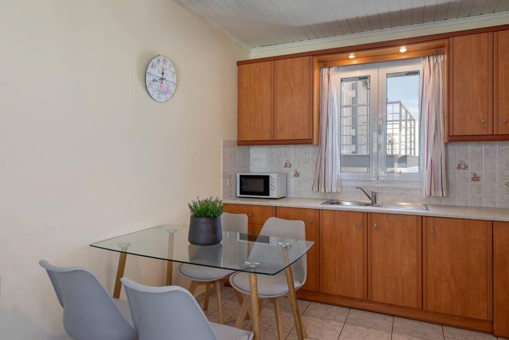 Thea Apartment Vlachata Bagian luar foto
